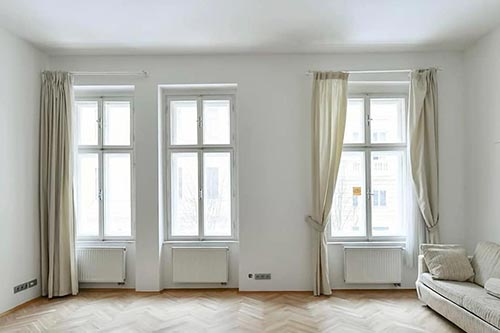 6 bytů a 4 parkovací stání