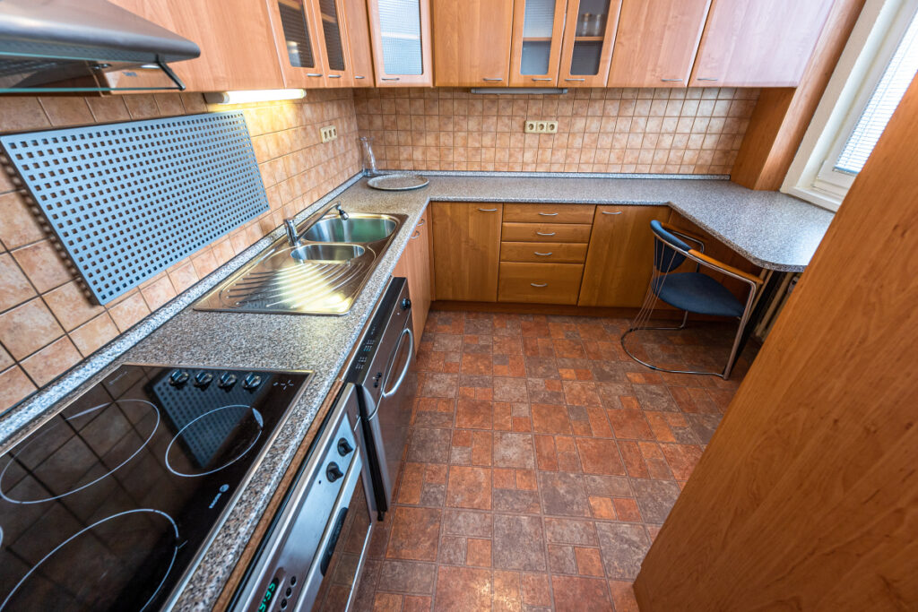 Byt 3+1/B, s garážovým stáním