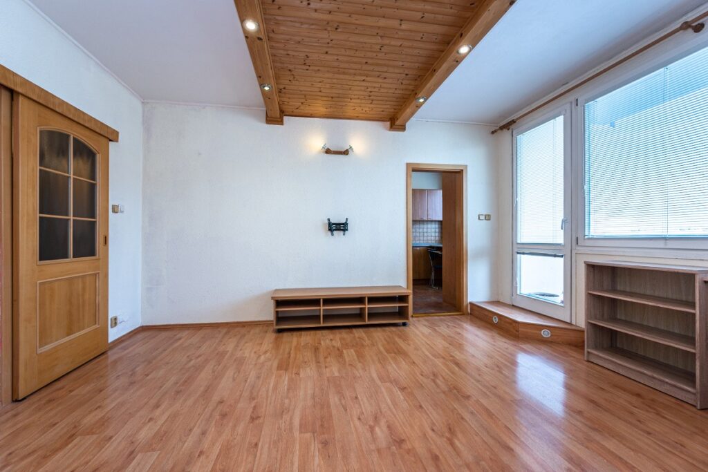 Pronájem bytu 3+1/B s garážovým stáním