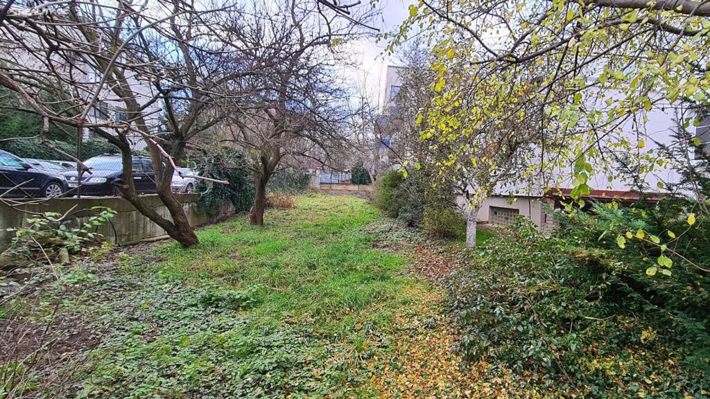 Stavební pozemek 245 m2