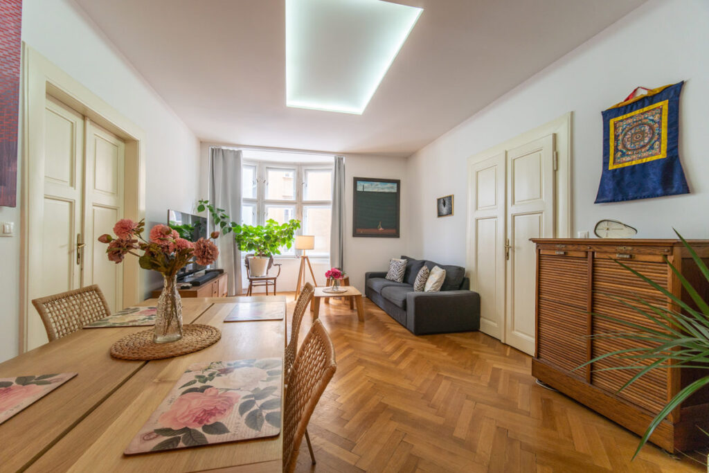 Prostorný byt 4+1 se 2 koupelnami