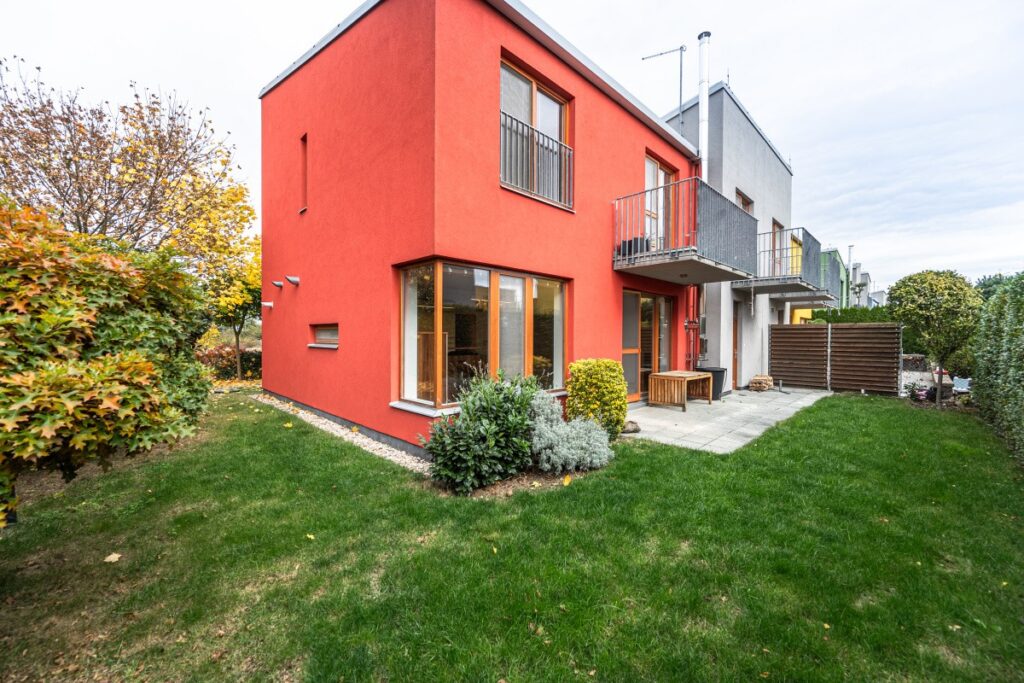 Pronájem řadového domu 4+kk